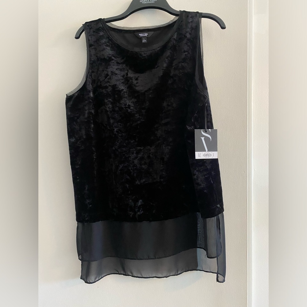 Simply, Vera Vera Wang top. Black velvet, large.NWT